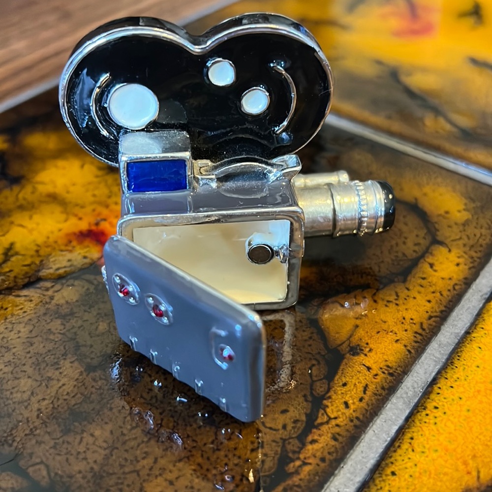 Works of art trinket box- camera